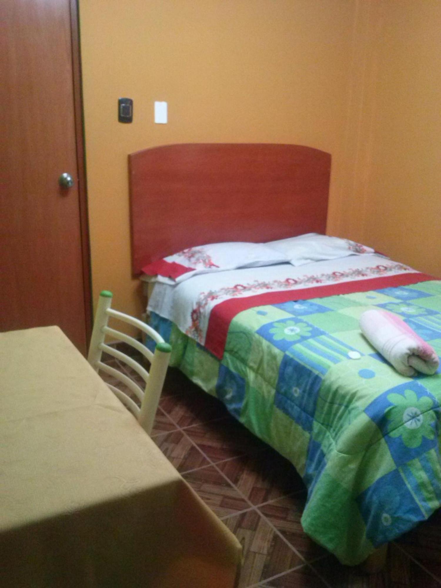 נאסקה Hostal Real Alcazar חדר תמונה