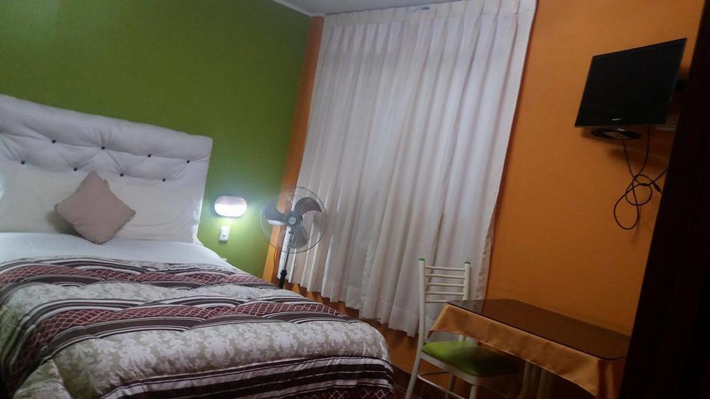 נאסקה Hostal Real Alcazar מראה חיצוני תמונה