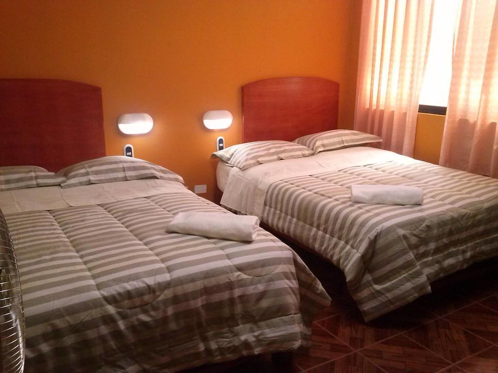 נאסקה Hostal Real Alcazar מראה חיצוני תמונה